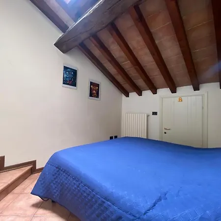 Apartment Mansarda Guazzo - Borgo Guazzo, 29 Parma