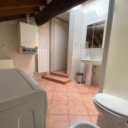 Apartment Mansarda Guazzo - Borgo Guazzo, 29 *